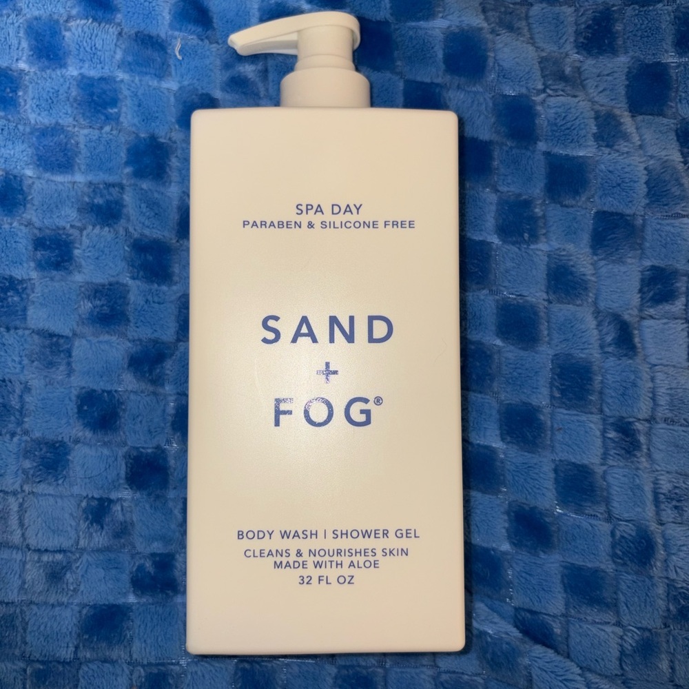 NEW sand + fog 32oz Body Wash